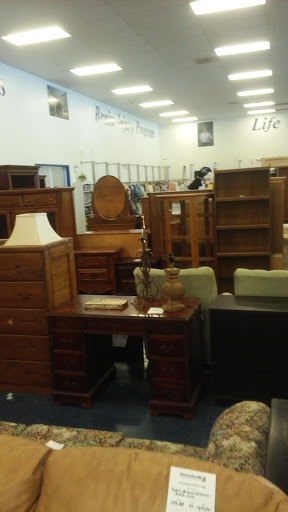 Thrift Store «Goodwill West Palm Beach/Gulfstream Super Store & Donation Center», reviews and photos