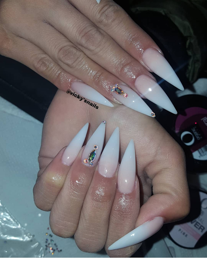 Nails & Lashes Vicky Villalobos