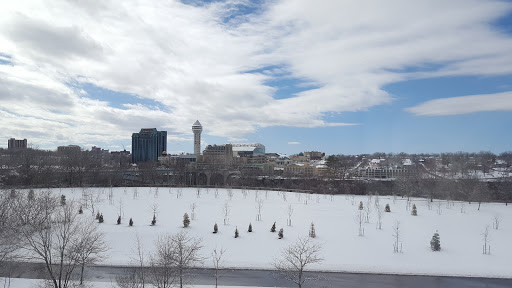 Hotel «Howard Johnson Closest to the Falls and Casino», reviews and photos, 454 Main St, Niagara Falls, NY 14301, USA