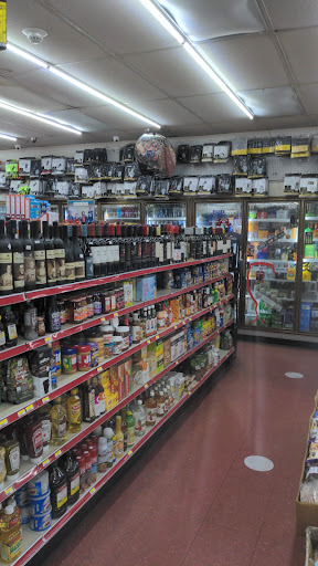 Convenience Store «Deli View», reviews and photos, 25 NW 9th St, Miami, FL 33136, USA