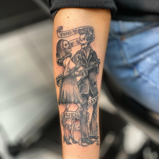 Tattoo Shop «East Providence Tattoo», reviews and photos, 2399 Pawtucket Ave, East Providence, RI 02914, USA