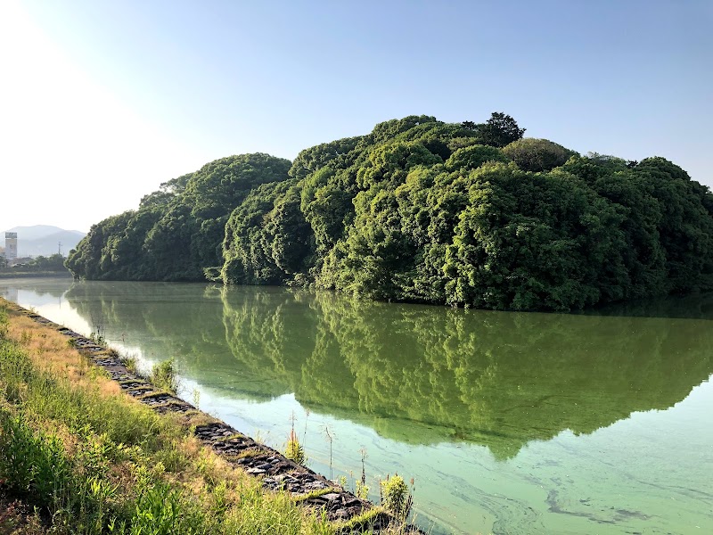 白鳥陵古墳