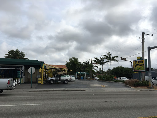 Car Wash «Busy Bee Car Wash (Bird Road)», reviews and photos, 8401 Bird Rd, Miami, FL 33155, USA