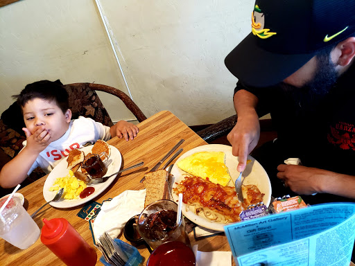 Cafe «The Good Harvest Cafe», reviews and photos, 575 US Hwy 101 S, Crescent City, CA 95531, USA