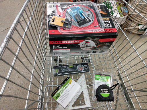 Hardware Store «Harbor Freight Tools», reviews and photos, 5517 S Scatterfield Rd, Anderson, IN 46013, USA