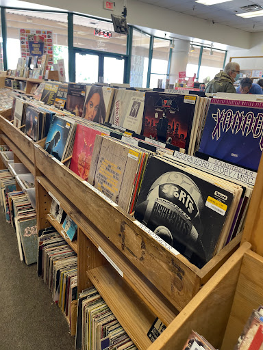 Book Store «Half Price Books», reviews and photos, 4322 E Cactus Rd, Phoenix, AZ 85032, USA