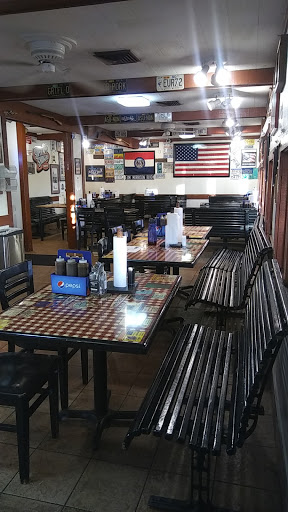 Barbecue Restaurant «Super Smokers BBQ», reviews and photos, 601 Stockell Dr, Eureka, MO 63025, USA