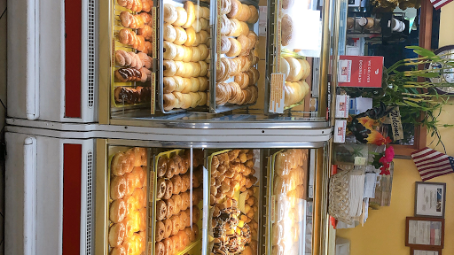 Donut Shop «Kolache Donut Express», reviews and photos, 10110 Woodlands Pkwy #300, Spring, TX 77382, USA