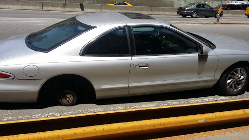 Auto Parts Store «Pep Boys Auto Parts & Service», reviews and photos, 302 W Vine St, Kissimmee, FL 34741, USA