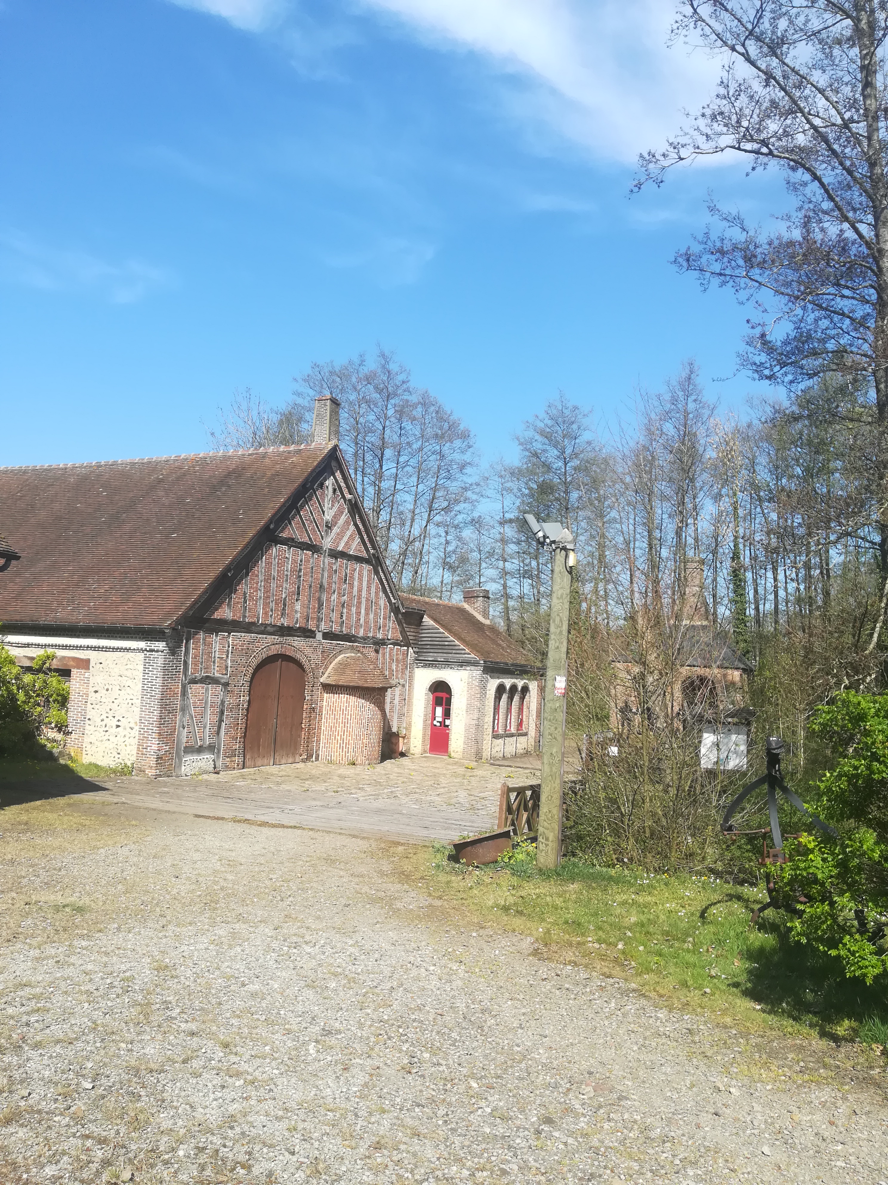Photo n° 1 de l'avis de Acnl.� fait le 21/04/2019 à 10:55