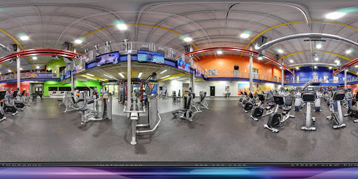 Health Club «Onelife Fitness - Newport News Gym», reviews and photos, 815 City Center Blvd, Newport News, VA 23606, USA