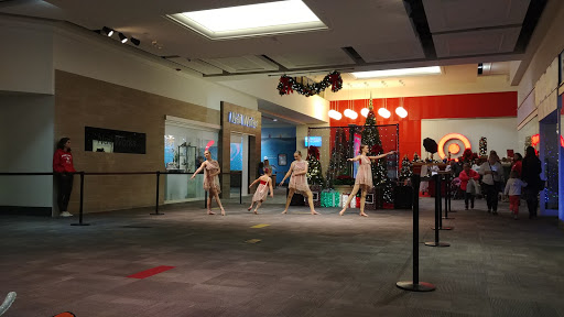 Shopping Mall «Pembroke Mall Virginia Beach», reviews and photos, 4554 Virginia Beach Blvd, Virginia Beach, VA 23462, USA