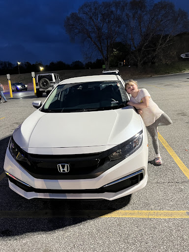 Honda Dealer «Flow Honda in Winston Salem», reviews and photos, 2600 Peters Creek Pkwy, Winston-Salem, NC 27127, USA