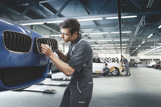 Auto Body Shop «BMW of Springfield Collision Center», reviews and photos, 391 US-22, Springfield Township, NJ 07081, USA