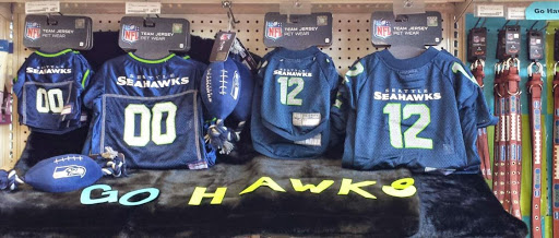 Pet Supply Store «Pet Pros Benson in Renton», reviews and photos, 10583 SE Carr Rd, Renton, WA 98055, USA