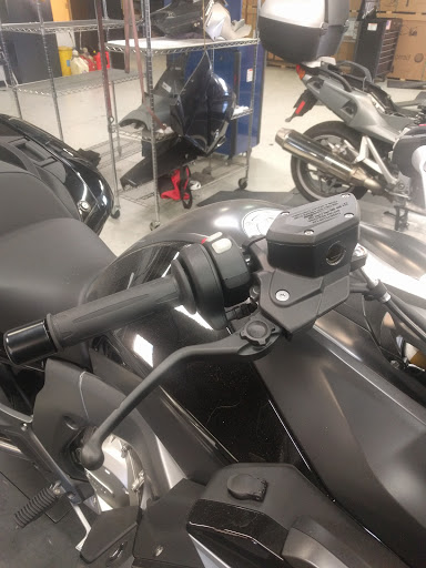 BMW Motorcycle Dealer «BMW Motorcycles of Ventura County», reviews and photos, 830 Tourmaline Dr, Newbury Park, CA 91320, USA