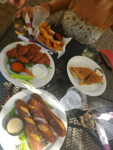 Vineyard «Torne Valley Vineyard», reviews and photos, 1 Torne Valley Rd, Hillburn, NY 10931, USA