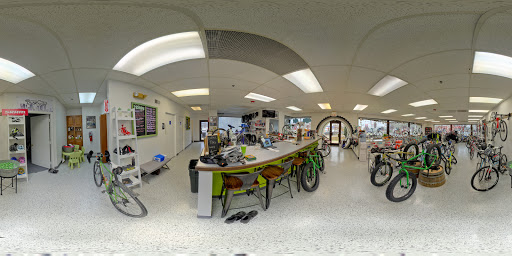 Bicycle Store «Lifestyle Cycle», reviews and photos, 326 S Milwaukee Ave, Libertyville, IL 60048, USA