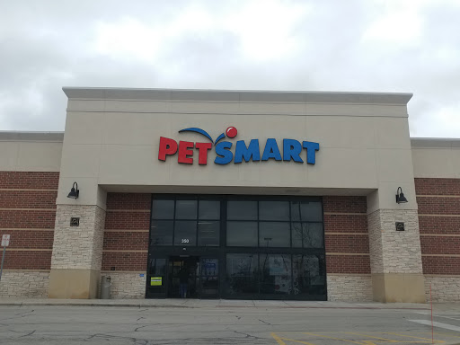Pet Supply Store «PetSmart», reviews and photos, 350 Fifth St, Oswego, IL 60543, USA