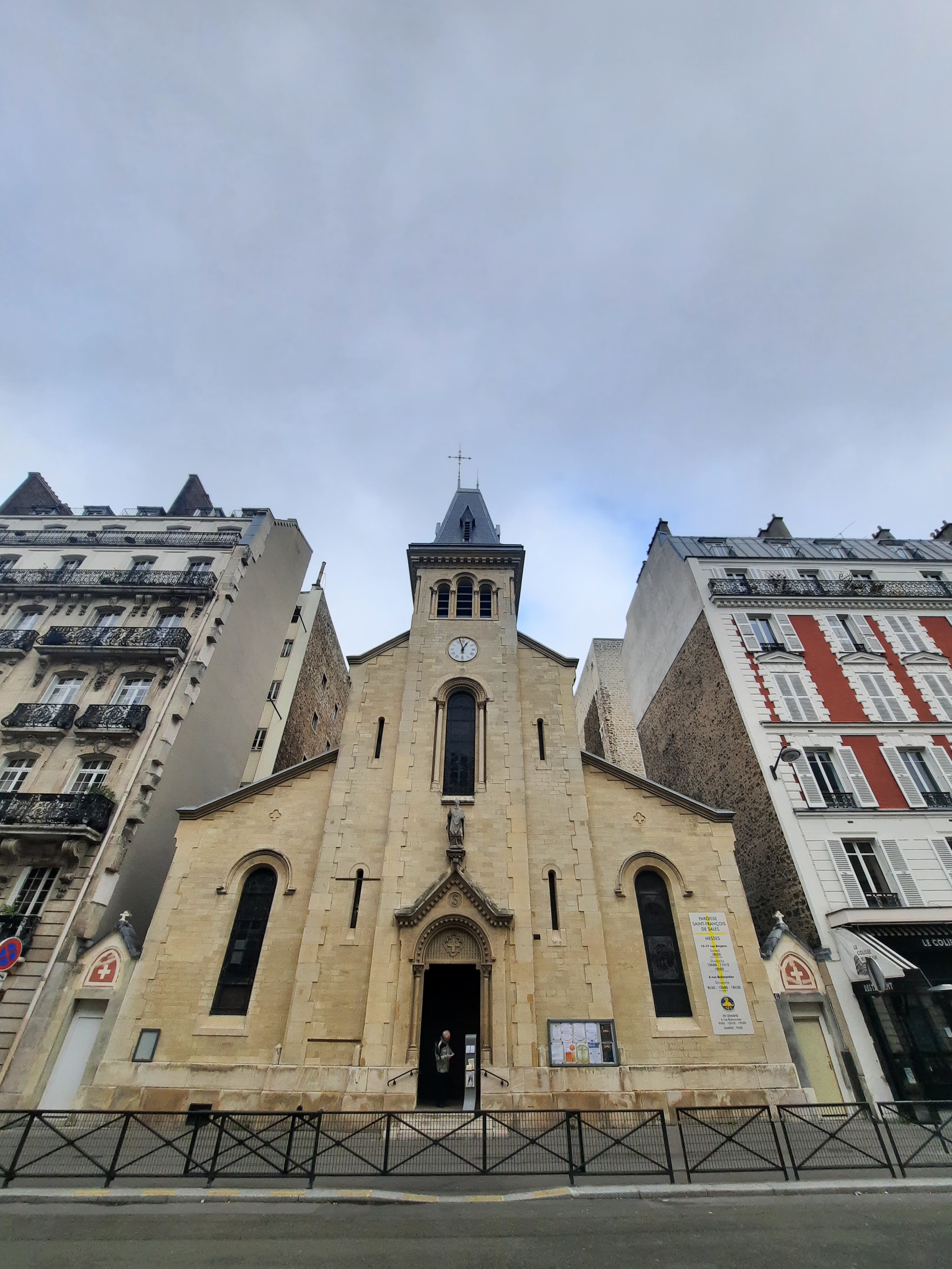 Photo n° 10 de l'avis de L.i fait le 24/12/2023 à 12:20