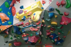 Climbing gym thumbsup image