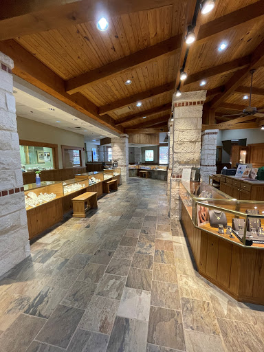 Jewelry Store «Dennis Jewelry», reviews and photos, 14701 San Pedro Ave, San Antonio, TX 78232, USA