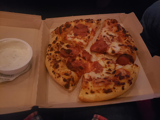 Movie Theater «Regal Cinemas Village Square 18», reviews and photos, 9400 W Sahara Ave, Las Vegas, NV 89117, USA