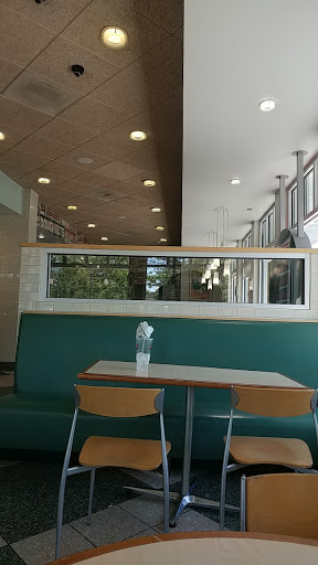 Bakery «Krispy Kreme Doughnuts», reviews and photos, 16415 NW Cornell Rd, Beaverton, OR 97006, USA