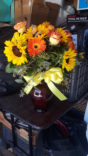 Florist «Maya Studio Florist», reviews and photos, 1530 E Thackery Ave, West Covina, CA 91791, USA