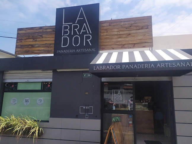 Labrador Panadería Artesanal - Quito