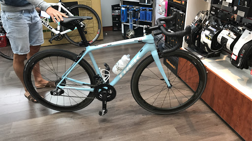 Bicycle Store «City Bikes Aventura», reviews and photos, 20335 Biscayne Blvd, Aventura, FL 33180, USA