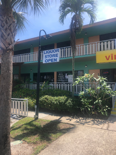 Liquor Store «Beach Discount Liquor & Wine», reviews and photos, 1133 Estero Blvd # 104, Fort Myers Beach, FL 33931, USA