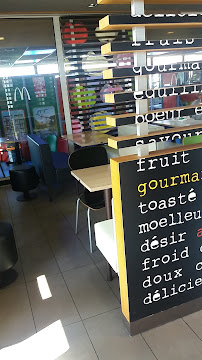 Atmosphère du Restauration rapide McDonald's à Vineuil - n°7