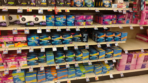 Grocery Store «Giant Food Stores», reviews and photos, 202 Chestnut St, Coplay, PA 18037, USA