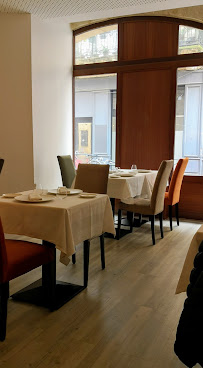 Atmosphère du Restaurant français RESTAURANT AKASHI à Bordeaux - n°12