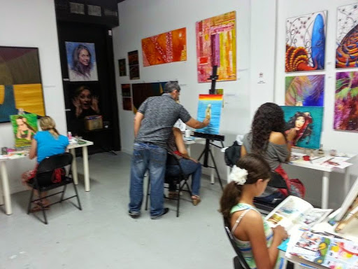 ART CLASSES WYNWOOD