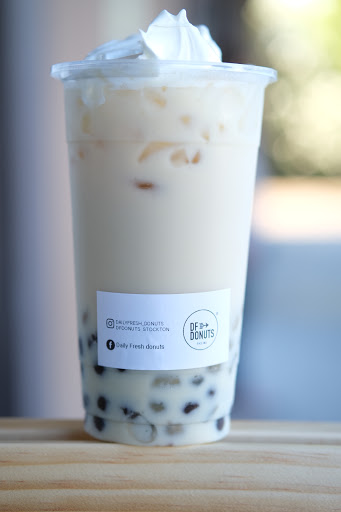 Donut Shop «Daily Fresh Donuts», reviews and photos, 1154 W Yosemite Ave, Manteca, CA 95337, USA