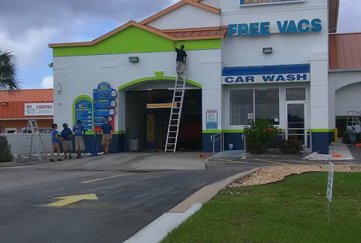 Road Runners Express Car Wash & Oil Change en Port Charlotte