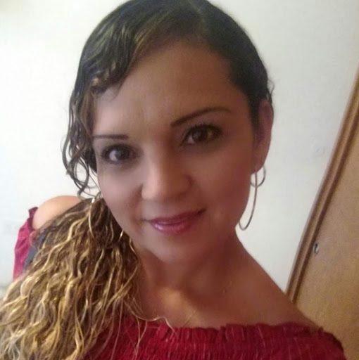 Lic. Maribel Garza Alvarado, Psicólogo