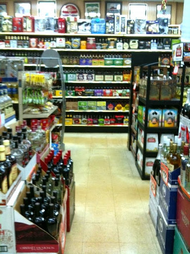 Liquor Store «Bridgeview Liquors Inc», reviews and photos, 8340 Harlem Ave, Bridgeview, IL 60455, USA
