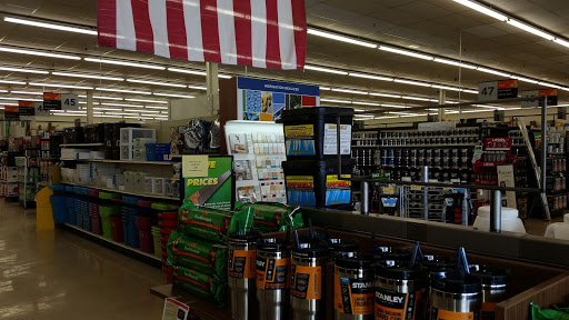 Home Improvement Store «Tops Home Center #44», reviews and photos, 916 W 4th St, Greensburg, IN 47240, USA