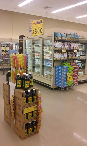 Grocery Store «Food Lion», reviews and photos, 2432 S 17th St, Wilmington, NC 28401, USA