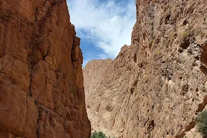 Source Aghbalou et les Gorges de Toudgha image