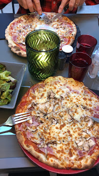 Pizza du Pizzeria Au four gourmand à Charolles - n°8