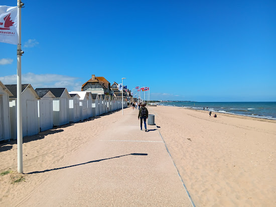 Bernieres-sur-Mer Beach