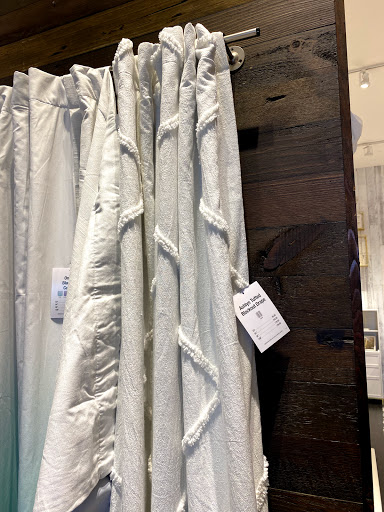 Furniture Store «Pottery Barn», reviews and photos, 160 Walt Whitman Rd #1115, Huntington Station, NY 11746, USA