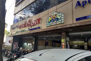 SVR Sangeetha Veg Restaurant எஸ்விஆர் சங்கீதா சைவ உணவகம் image