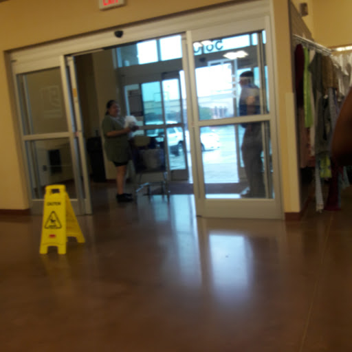 Thrift Store «Goodwill - University Pointe», reviews and photos, 5808 University Pointe Blvd, Charlotte, NC 28262, USA