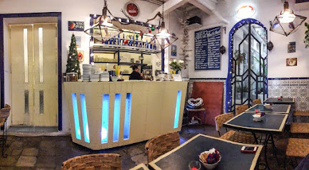 Café Azul - C. Batalla del Salado, 8, 11380 Tarifa, Cádiz, Spain