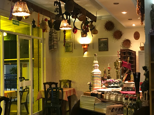 Información y opiniones sobre Restaurante La Cocina Chipriota de Fuengirola